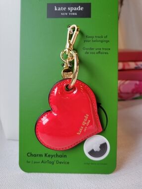 kate spade Red Heart Airtag Bagcharm/ Keychain
